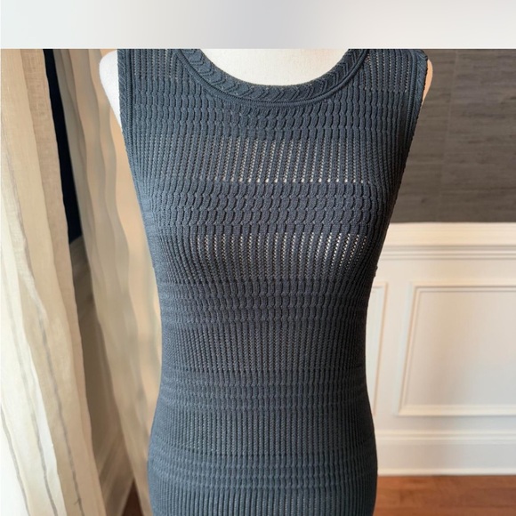 Rachel Zoe Women's Plus Sleeveless Round Neck Back Tie Detail Midi Dress